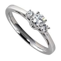 Re: Rings - what's your engaement ring like and what wedding ring are you having?!