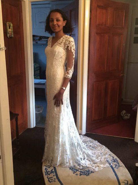 Can you tell me how to best accessorise this dress? worried about looking a bit drag-queen like