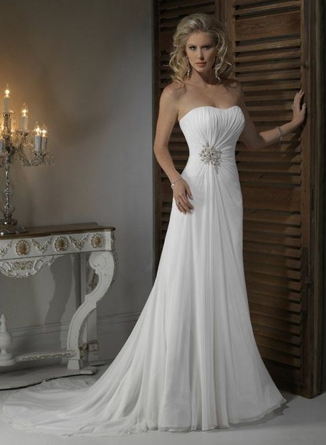 Re: Maggie Sottero Dresses - Who has one? Flashes please