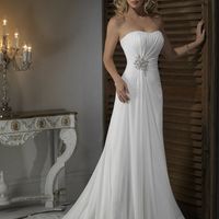 Re: Maggie Sottero Dresses - Who has one? Flashes please