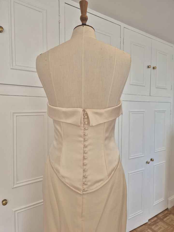Online Bridal auction of once off never-been-worn-before designer dresses!! - 5