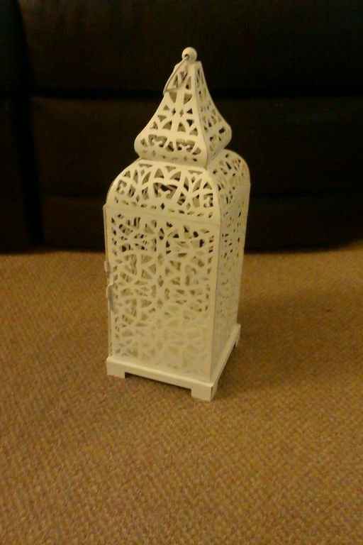 Desperately seeking lanterns!