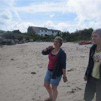 Help me to choose a dress please :)