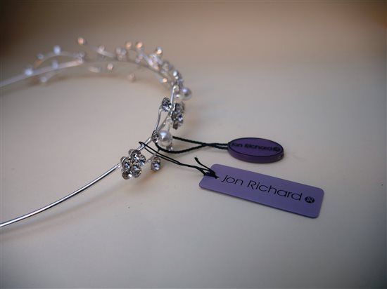 Rustic crafty wedding decor for sale - gold decorative jars / bottles, rustic hearts, sparkly headba