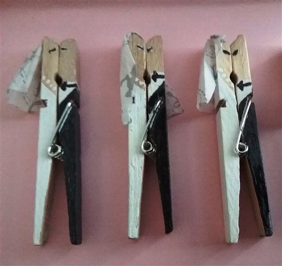 Rustic crafty wedding decor for sale - gold decorative jars / bottles, rustic hearts, sparkly headba