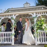 Wedding stuff for sale updated with pictures