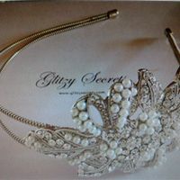 Re: Help with veil/headpiece! *FLASHES PLEASE*