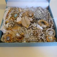 Re: Buy hairpiece - check! *flash*