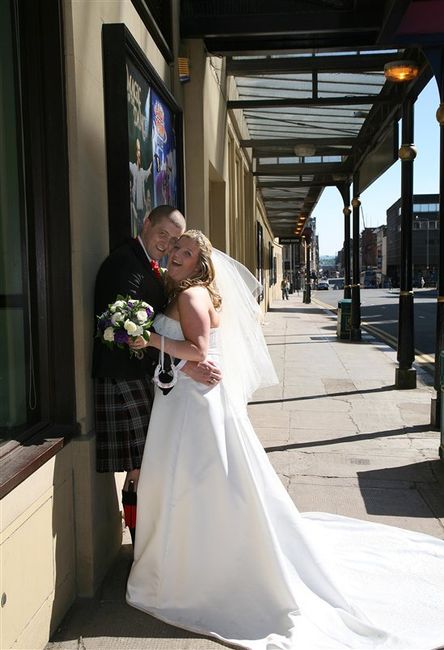 Re: Anyone interested in a dress flash?