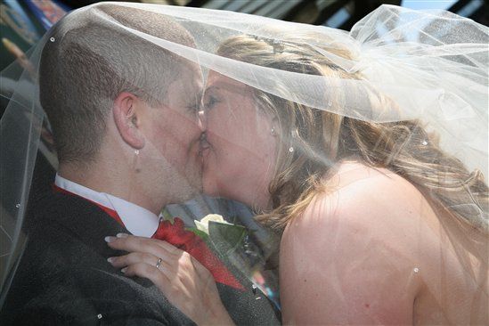 Re: CALLING ALL OLD MARRIEDS....