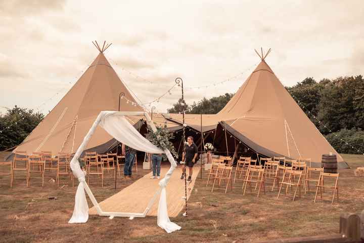 Marquee or tipi?! - 1