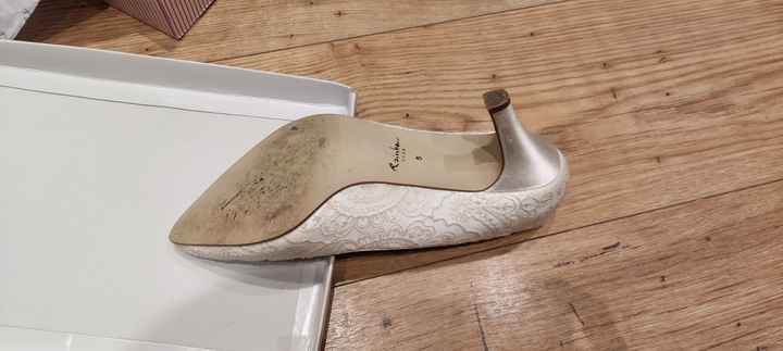 Free shoes - Leeds - 2