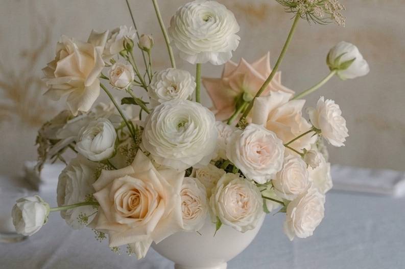 Petite Table design