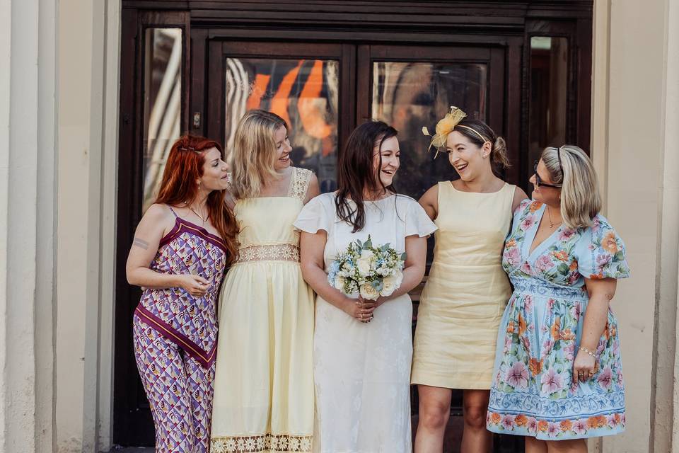 Laugh brides