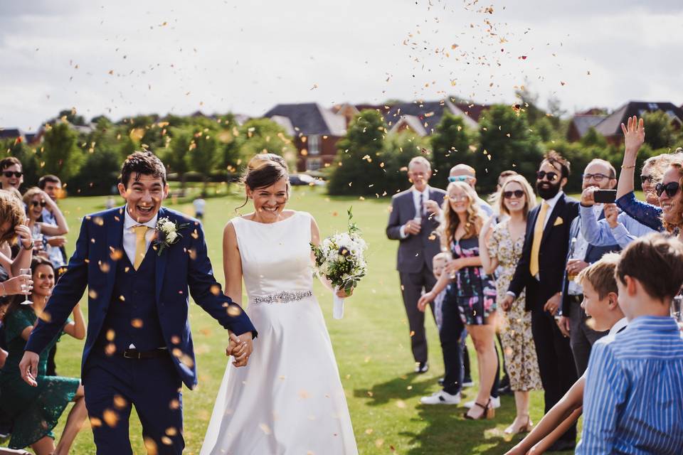 Confetti wedding