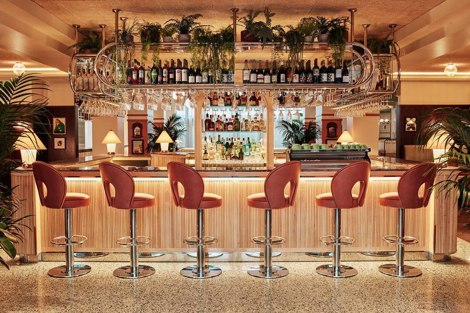 Hotel - Lobby Bar