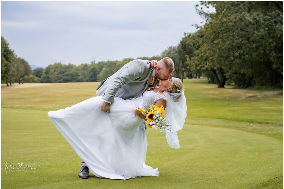 Golf course embrace
