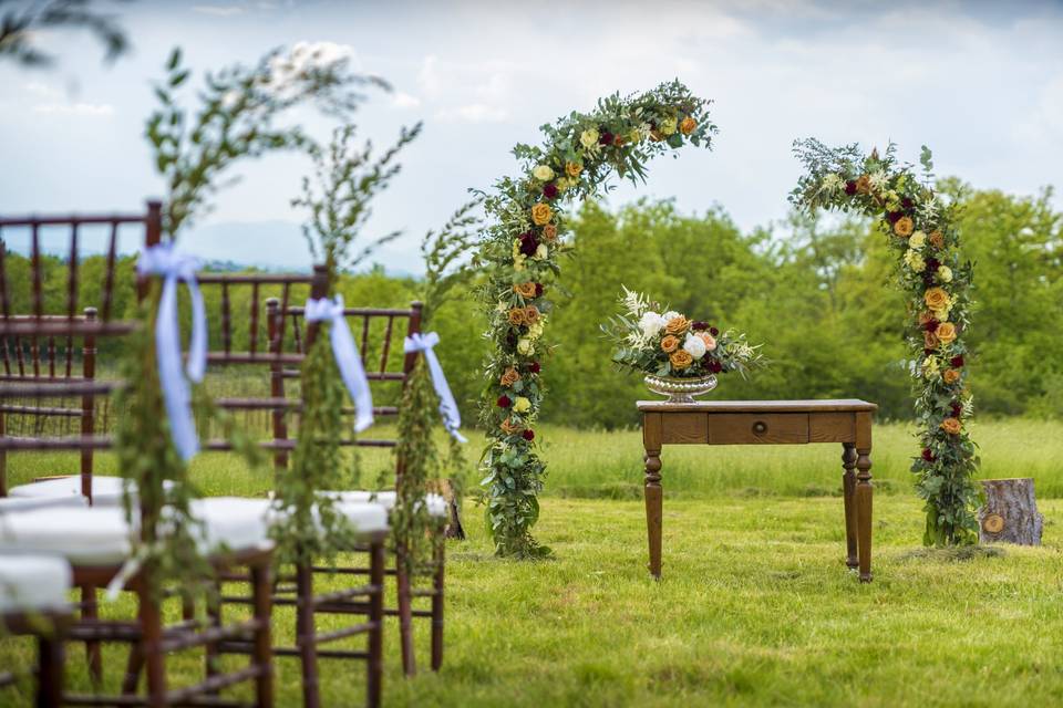 Floral arch