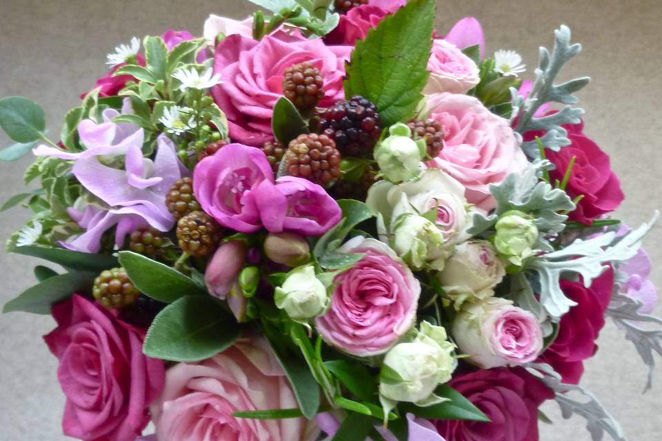 Wedding flowers Guildford