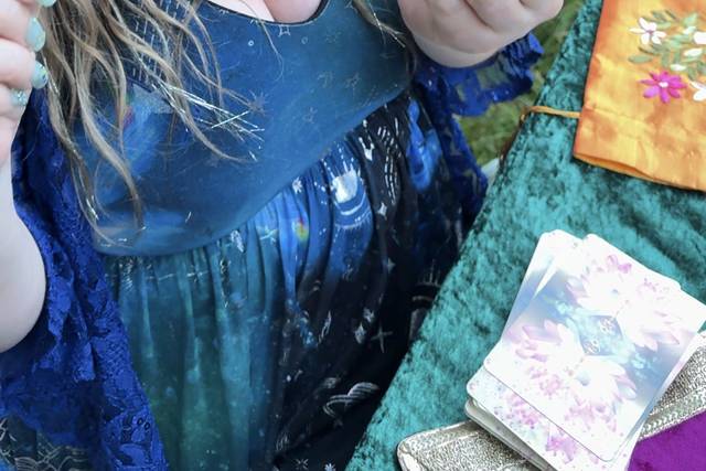 Fairy Oracle Card Reader