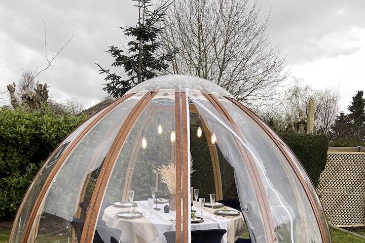 Luxury dining dome