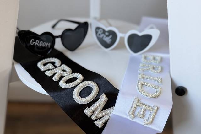 Wedding worthy props