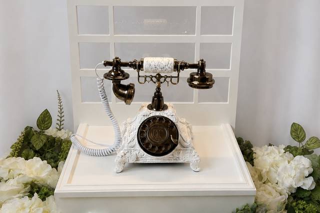 The vintage audio guestbook