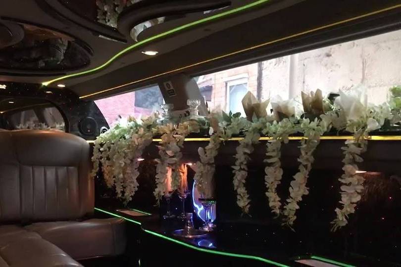 Presidential wedding limousine