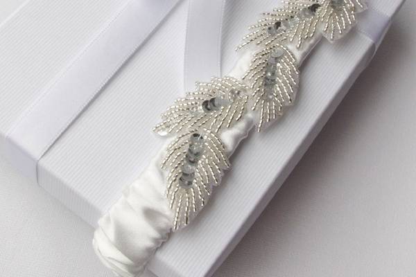 Sinatra Feather Groom Boutonniere