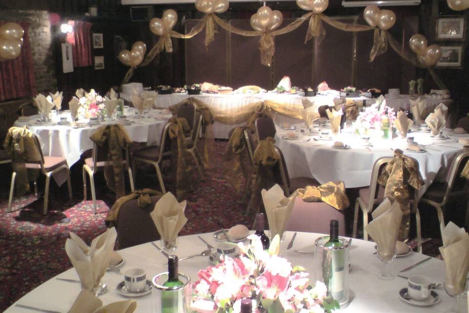 The Red Lion Hotel 7