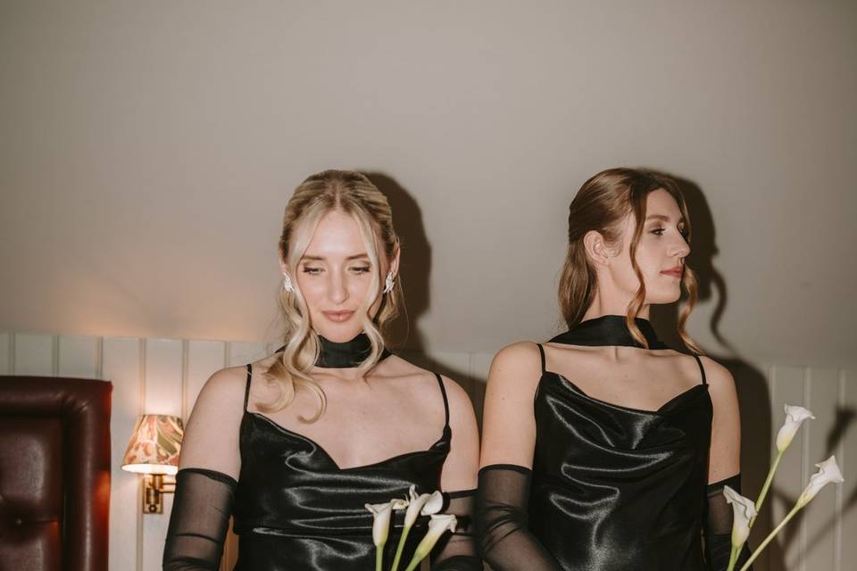 CALLA in black