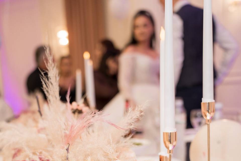 Elegant Wedding Decor
