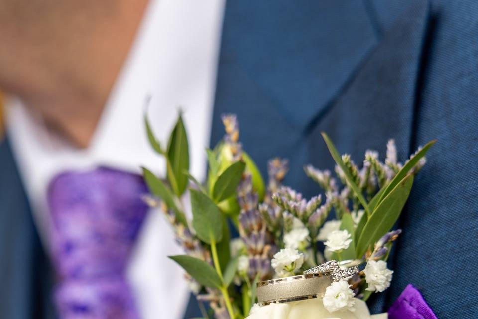 Beautiful buttonholes