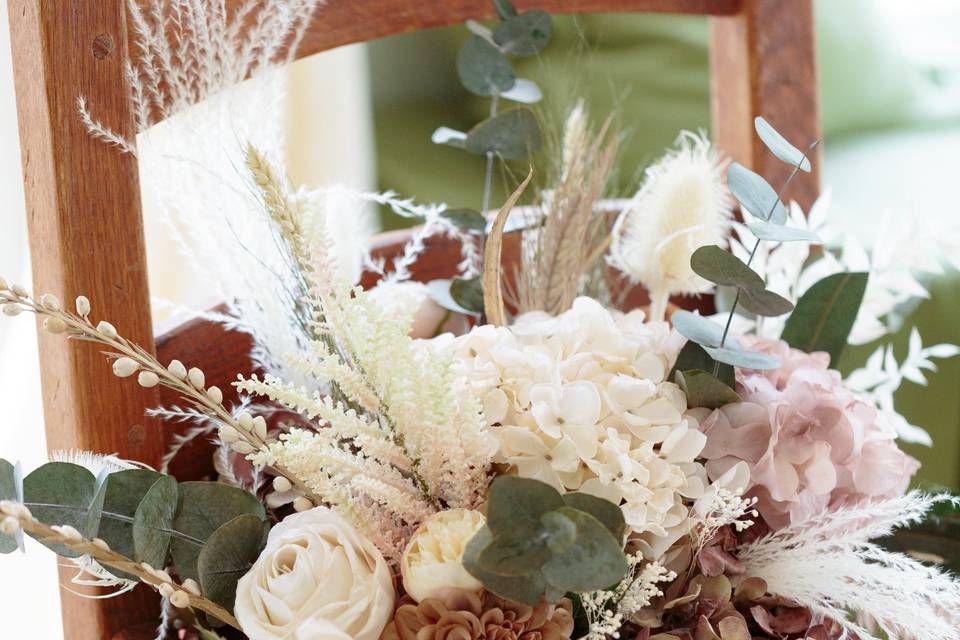 Boho bridal bouquet