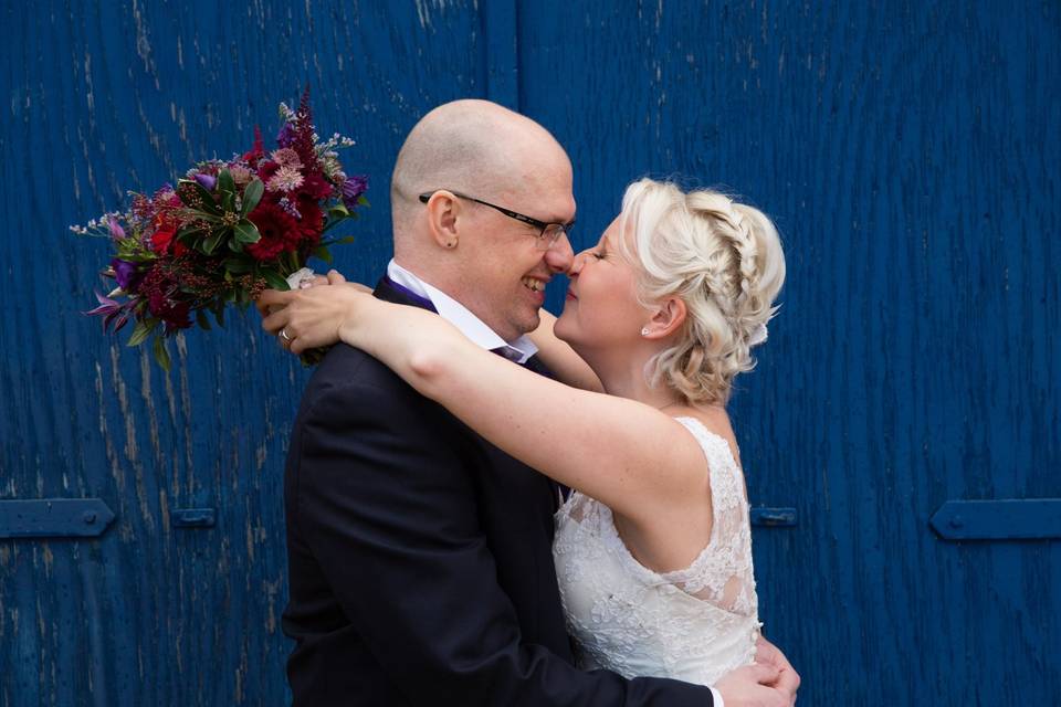 The happy couple - Laura Ellen Photography