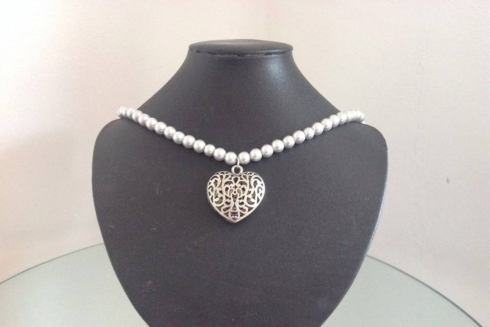 Silver glass pearl and heart