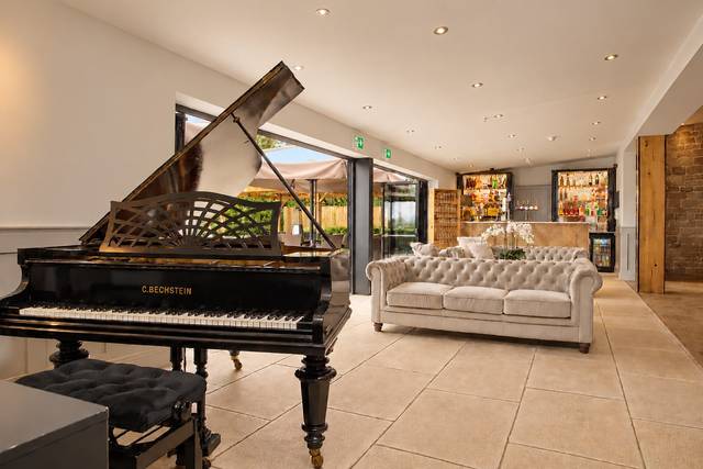 Grand Piano