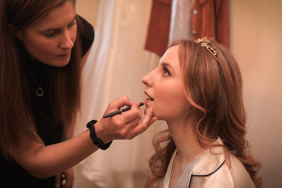 Bridal make up