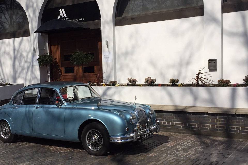 Silver blue Daimler V8