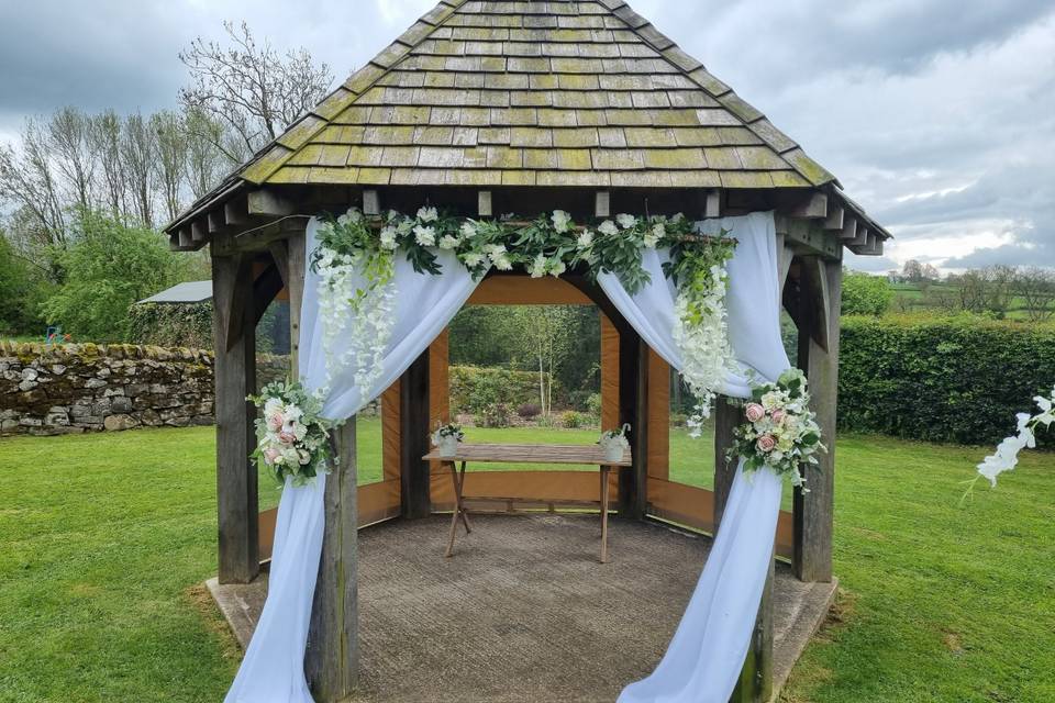 The Outdoor Gazebo