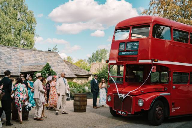 Wedding Bus