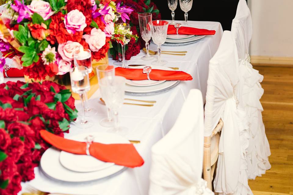 Floral White Table