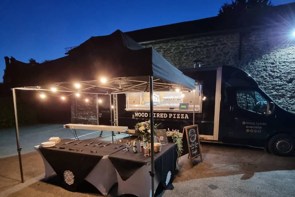 Pizza buffet setup