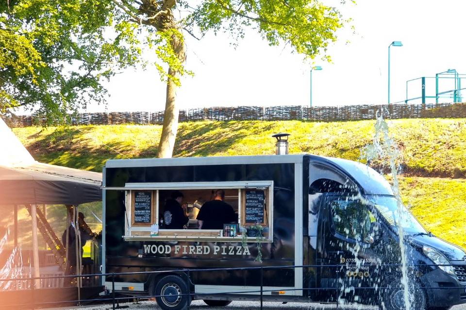 Pizza  van