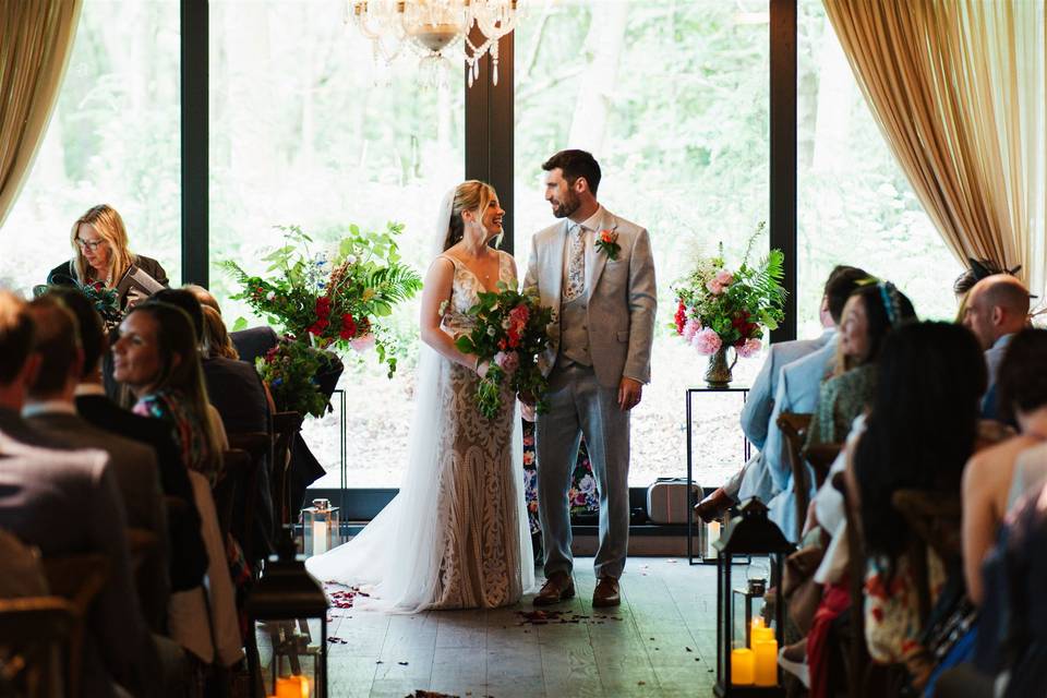 Wedding ceremony flowers