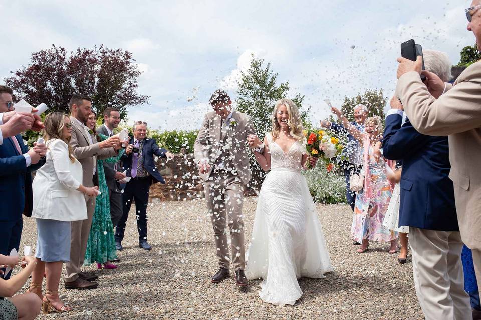 Confetti shot