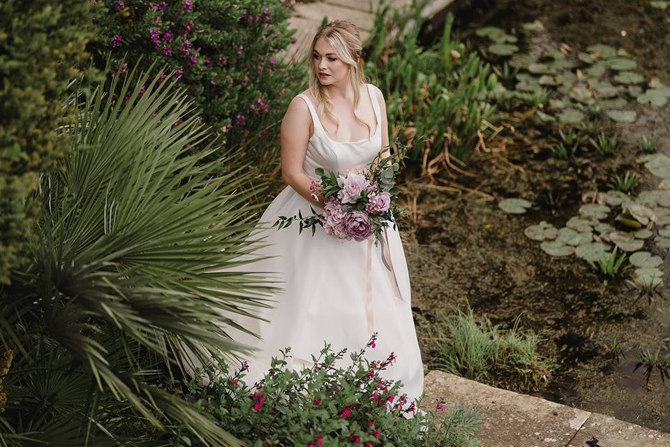 A bride in the Garden