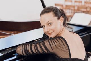 Brigitte Subkov Pianist