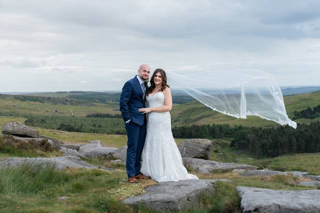 Bride and Groom Peak District