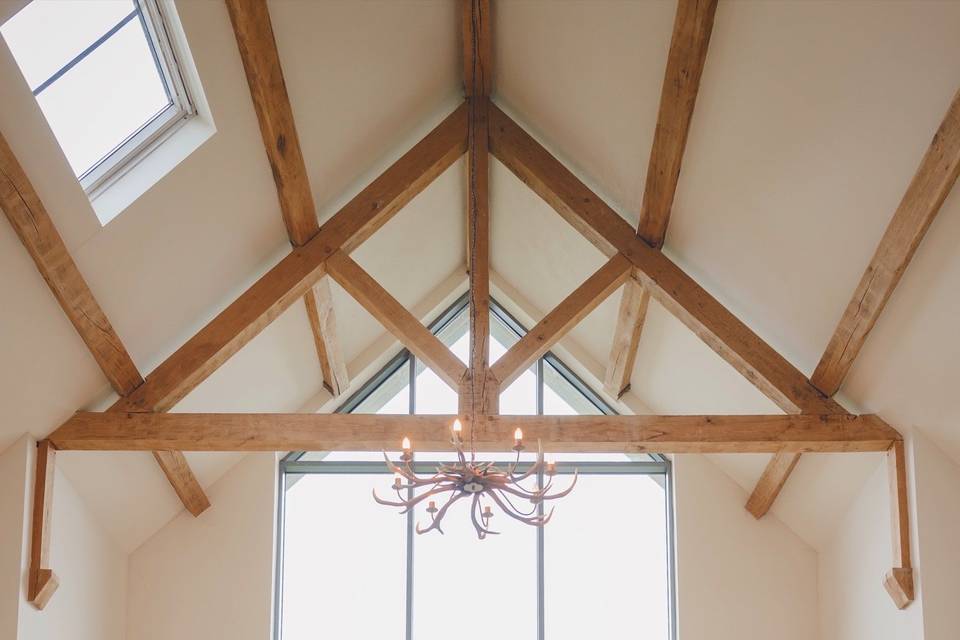 Elegant ceremony florals